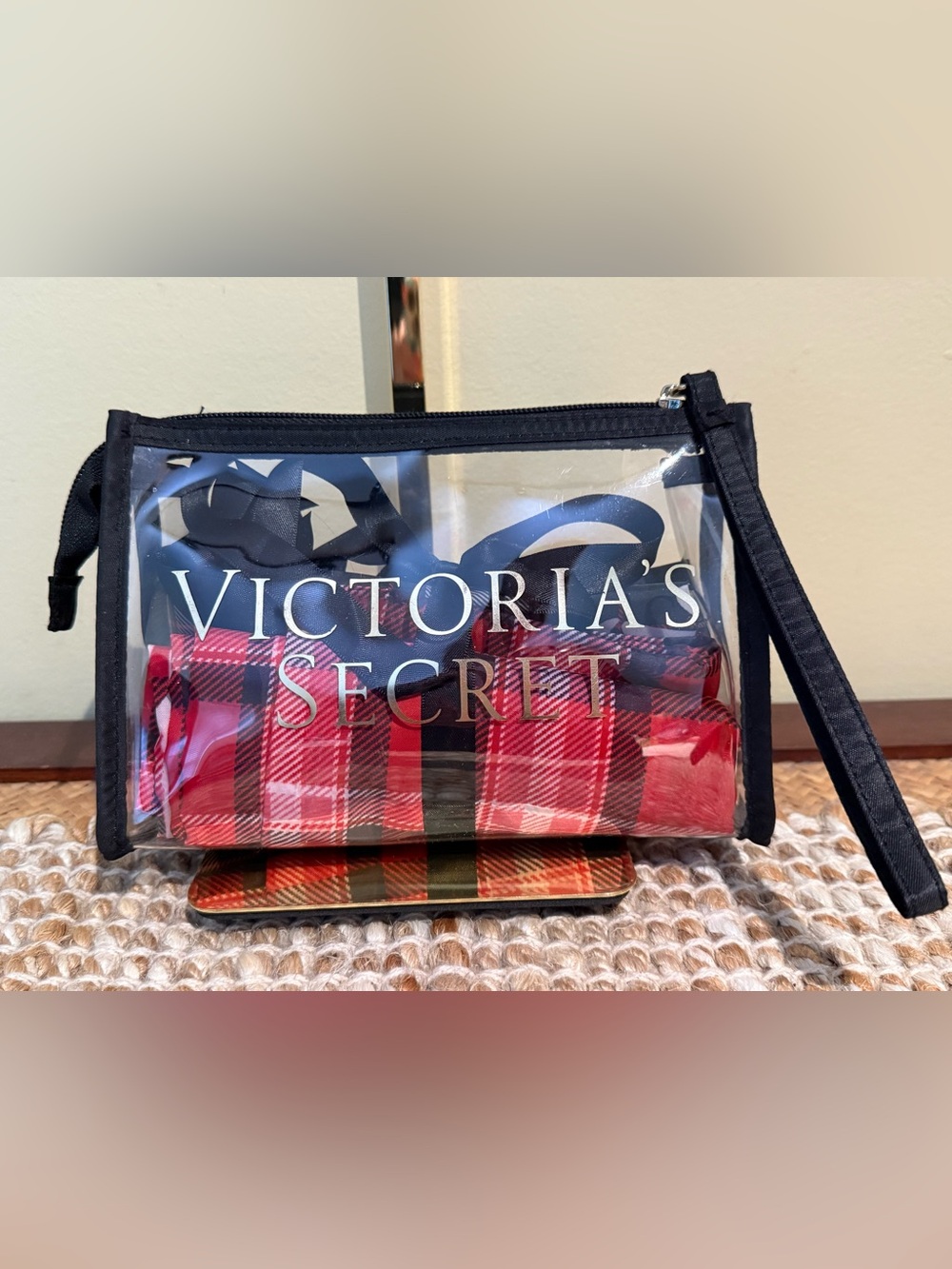 Victoria's Secret Travel Bag Set. Clear Cosmetic + 3 bags.
